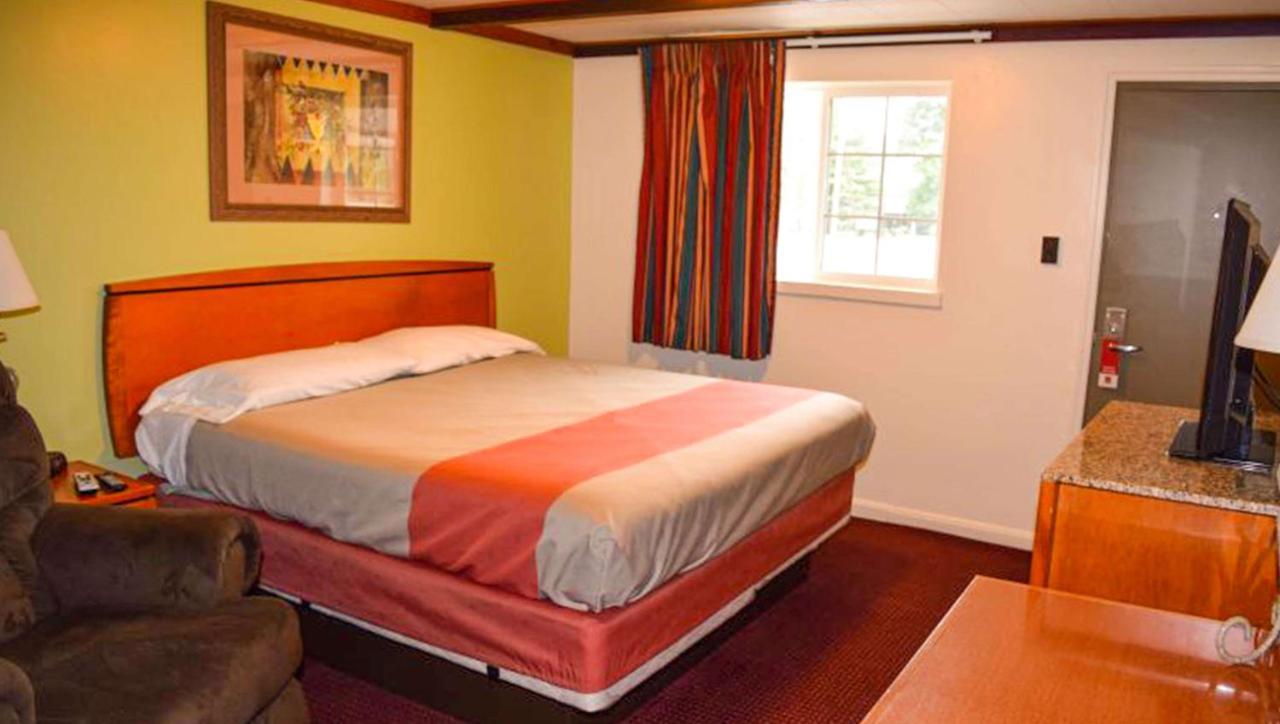 Relax Inn Bloomsburg Zewnętrze zdjęcie