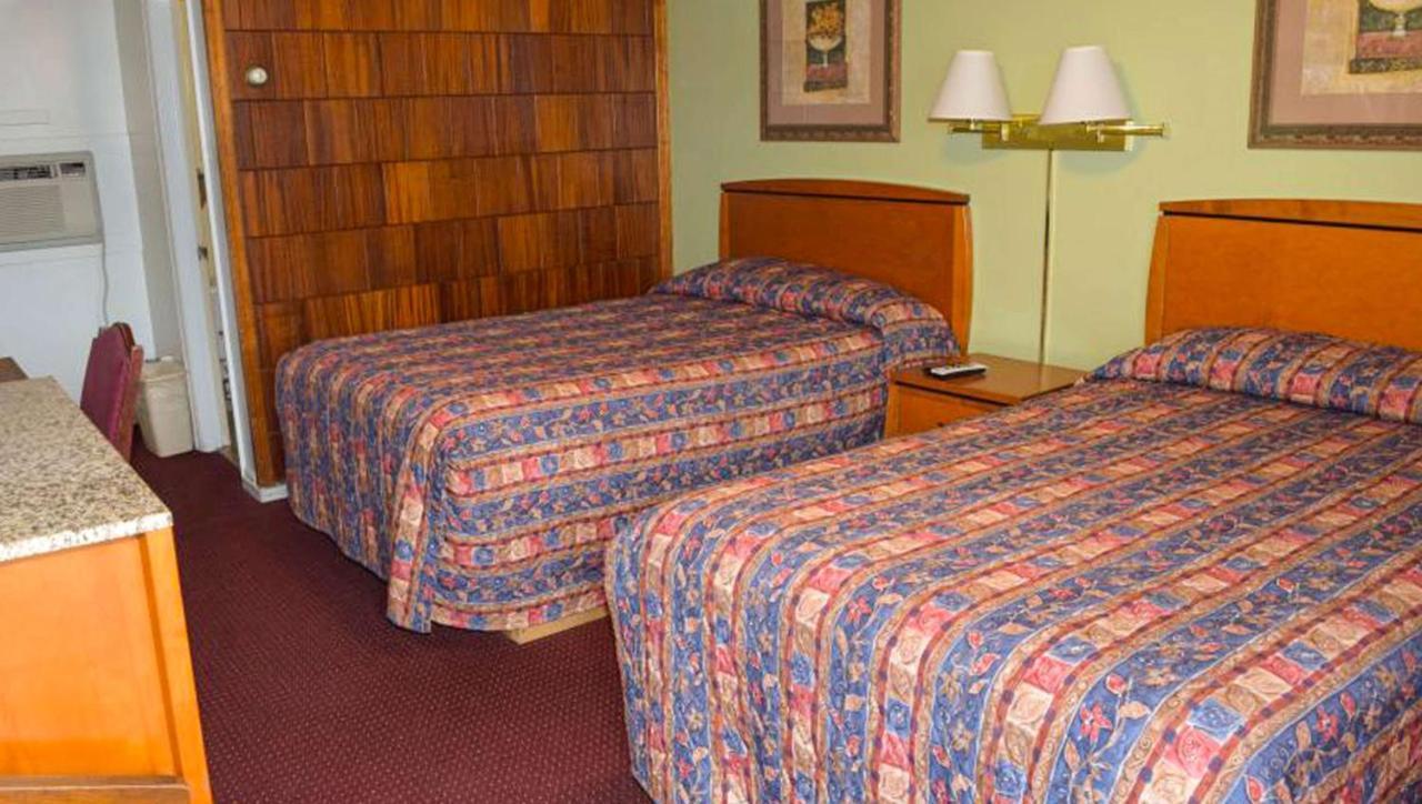 Relax Inn Bloomsburg Zewnętrze zdjęcie